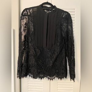 WHITE HOUSE BLACK MARKET BLACK LACE TOP SIZE 0
